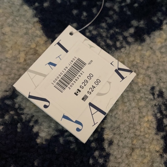 NWT Janie and Jack Winter Hat Beanie Size 6-12 months - Picture 2 of 4